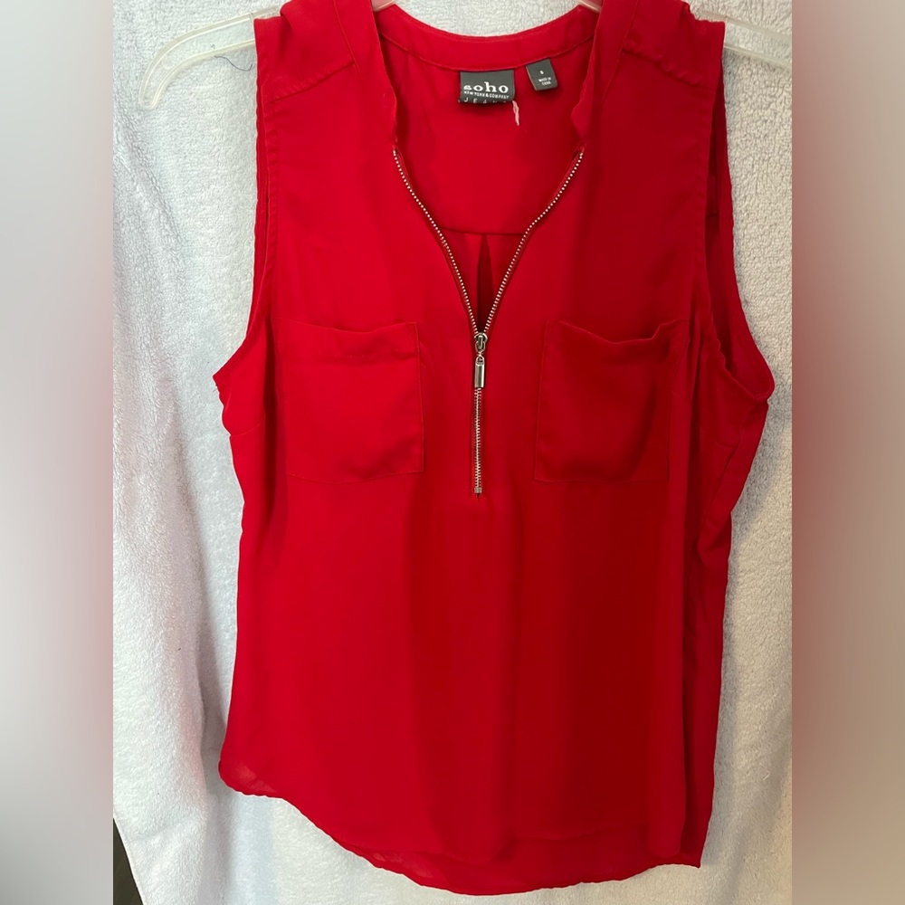 New York & company.  Soho. Red. Business casual.